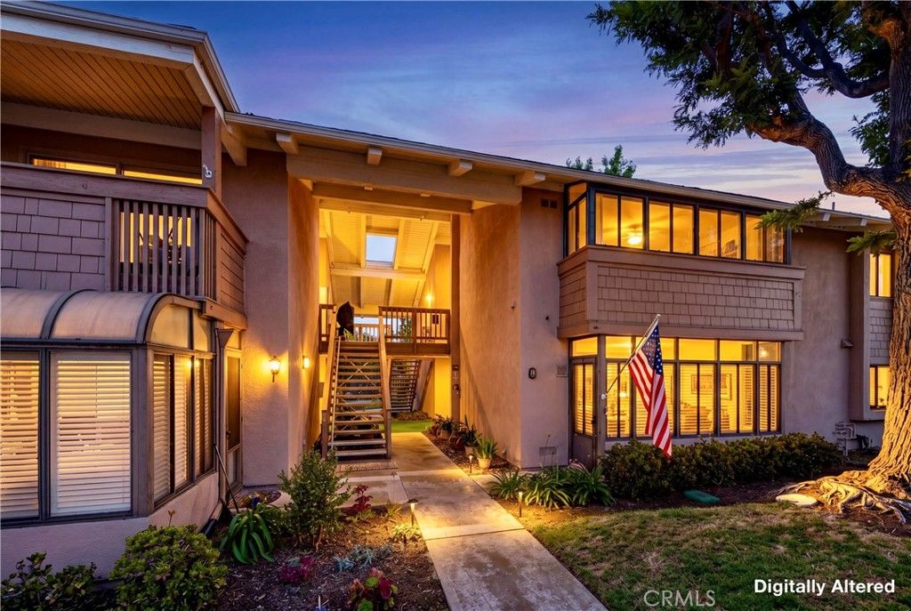 8933 Biscayne Court 220B, Huntington Beach, CA 92646