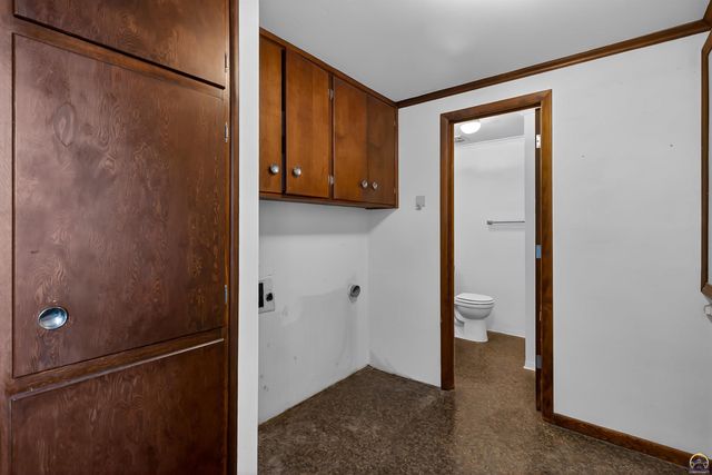 5810 SE Croco RD, Berryton, KS 66409