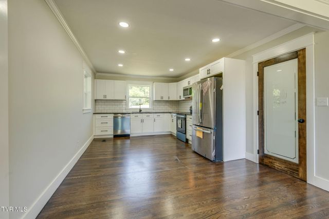 139 Piney Flats Road, Piney Flats, TN 37686