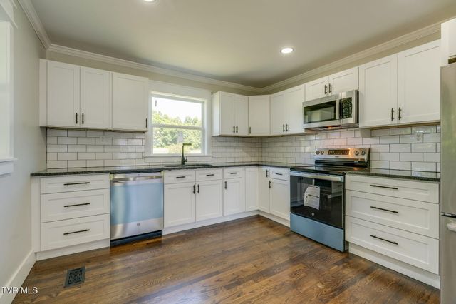 139 Piney Flats Road, Piney Flats, TN 37686