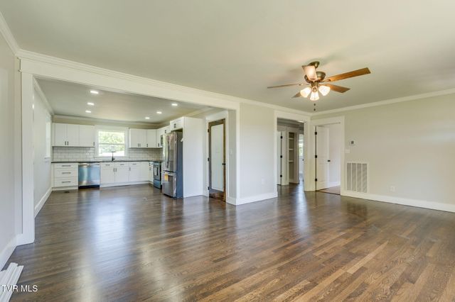 139 Piney Flats Road, Piney Flats, TN 37686