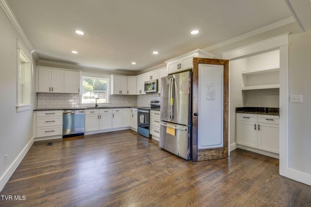 139 Piney Flats Road, Piney Flats, TN 37686