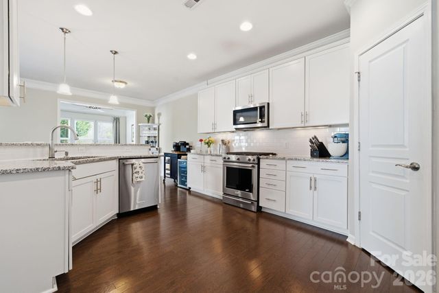 4142 Park South Station Boulevard, Charlotte, NC 28210