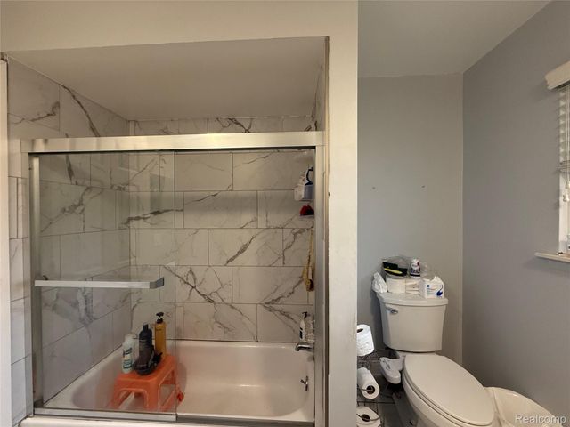 36850 English Drive, Sterling Heights, MI 48310