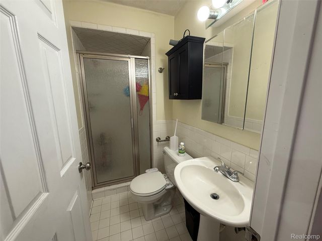 36850 English Drive, Sterling Heights, MI 48310