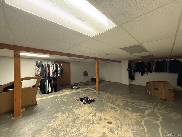 36850 English Drive, Sterling Heights, MI 48310