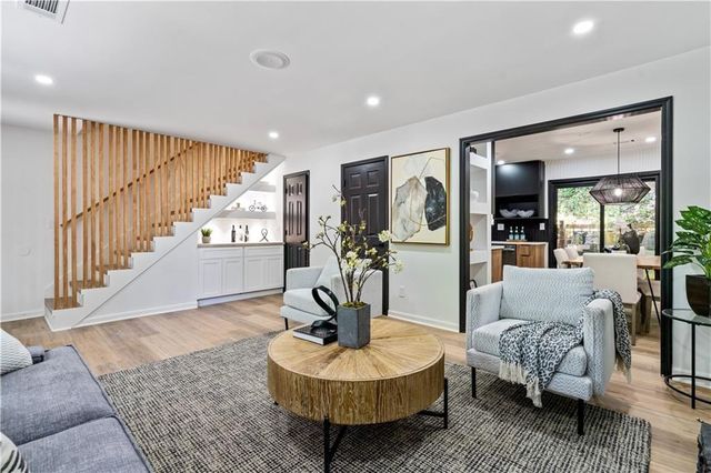 1249 N LEA Court SE A, Smyrna, GA 30080