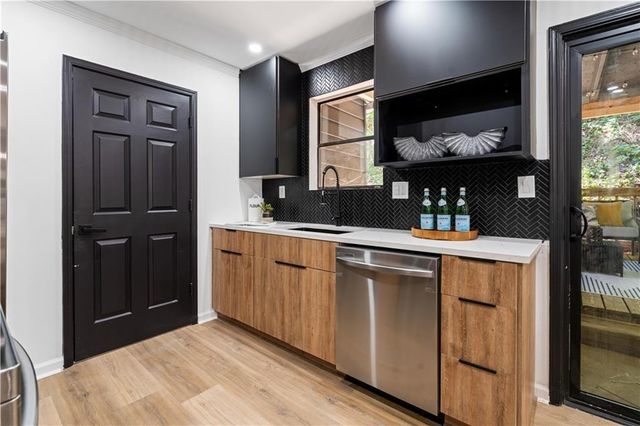 1249 N LEA Court SE A, Smyrna, GA 30080