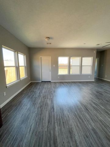 51 Road 5102 B, Cleveland, TX 77327