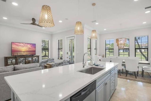 1919 Baytowne Loop, Miramar Beach, FL 32550