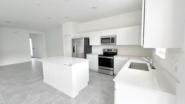 312 NINE IRON DRIVE, Davenport, FL 33896