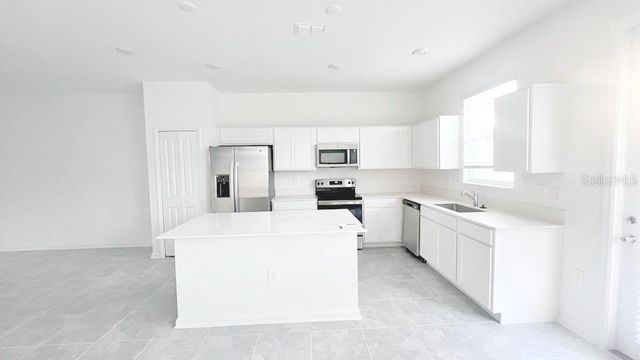 312 NINE IRON DRIVE, Davenport, FL 33896