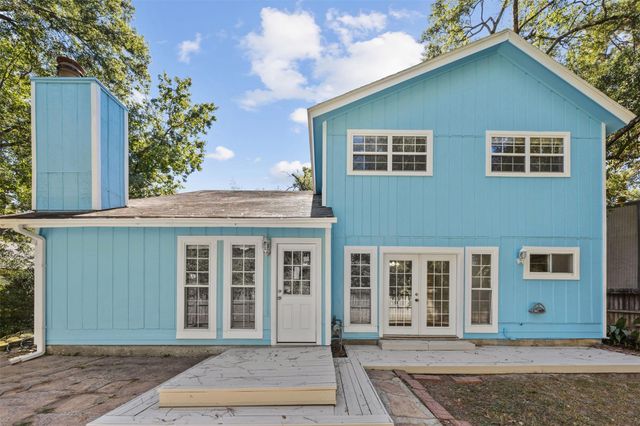12 Dewthread Court, Spring, TX 77380