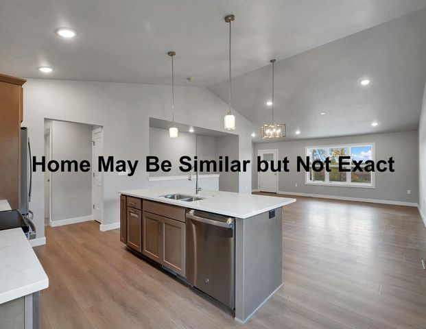 1429 HOFFMAN ROAD, Green Bay, WI 54311