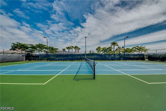 3162 Estancia LN, Cape Coral, FL 33909