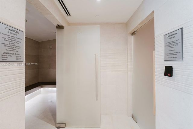 1331 Brickell Bay Dr 2805, Miami, FL 33131
