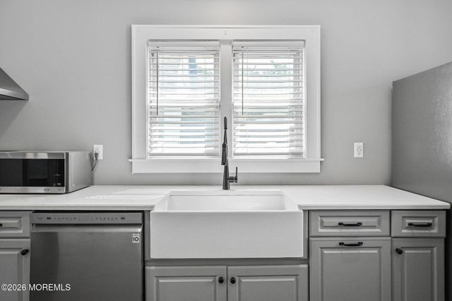 292 Washington Street, Keyport, NJ 07735