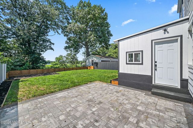 292 Washington Street, Keyport, NJ 07735