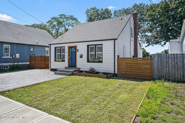 292 Washington Street, Keyport, NJ 07735