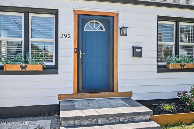 292 Washington Street, Keyport, NJ 07735