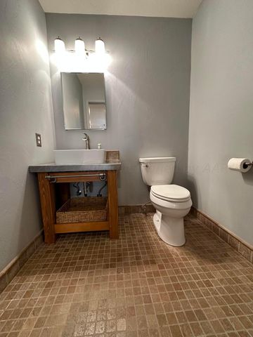 711 Gibner Drive, Spearman, TX 79081