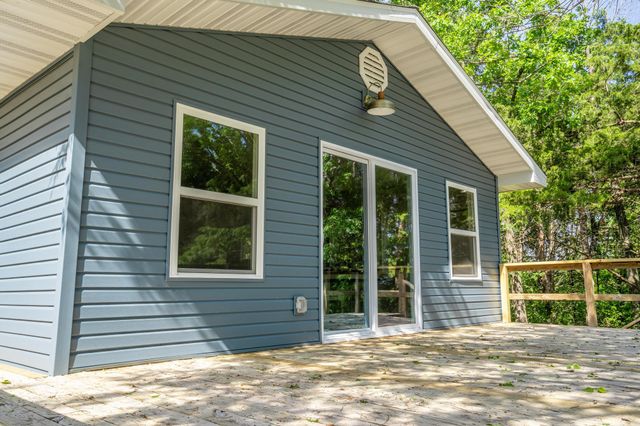 3050 Montague Lane, Kimberling City, MO 65686