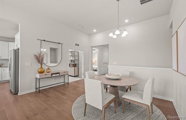 42760 Arbor Drive, Clinton Township, MI 48038