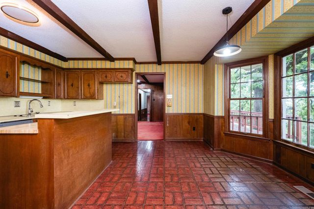 13101 Rivercrest Drive, Little Rock, AR 72212