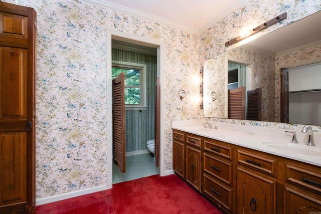 13101 Rivercrest Drive, Little Rock, AR 72212