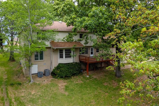 13101 Rivercrest Drive, Little Rock, AR 72212