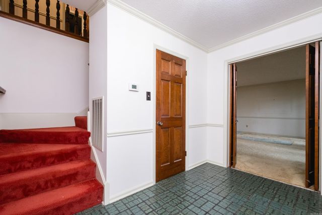 13101 Rivercrest Drive, Little Rock, AR 72212