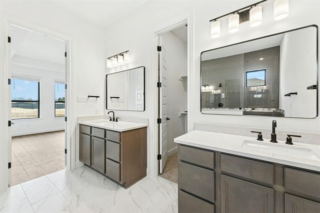 109 McNaughton DR, Liberty Hill, TX 78642