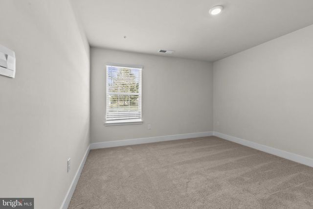 621 HOOT OWL LN, La Plata, MD 20646