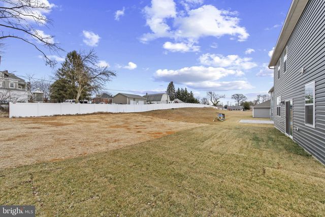 621 HOOT OWL LN, La Plata, MD 20646