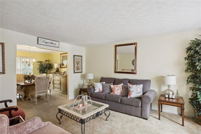 3279 Rockmill Drive, Ellenwood, GA 30294