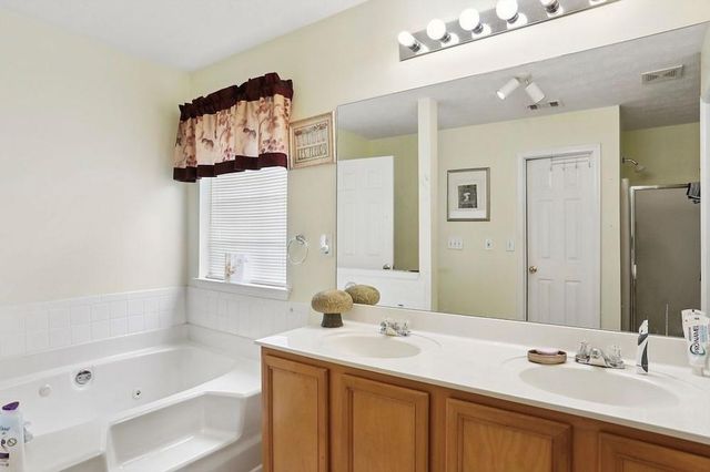 3279 Rockmill Drive, Ellenwood, GA 30294