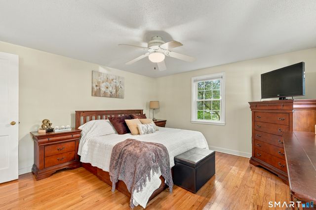 27 Grant Hill Road, Bloomfield, CT 06002