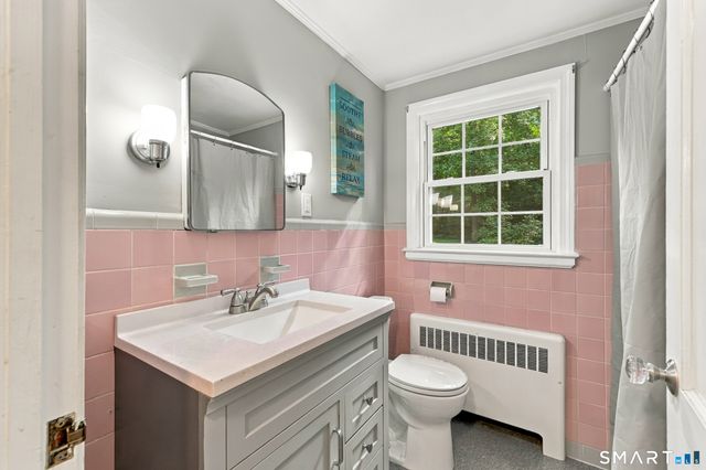 27 Grant Hill Road, Bloomfield, CT 06002