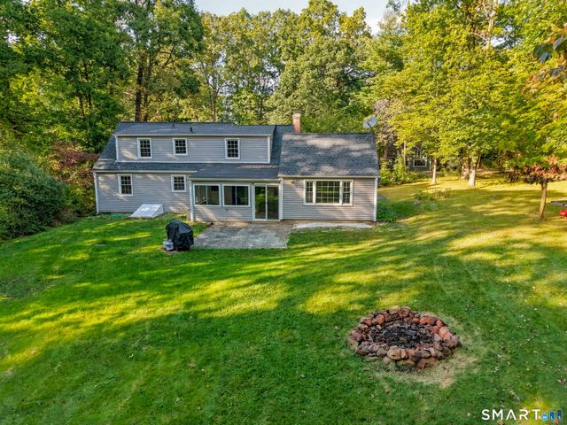 27 Grant Hill Road, Bloomfield, CT 06002