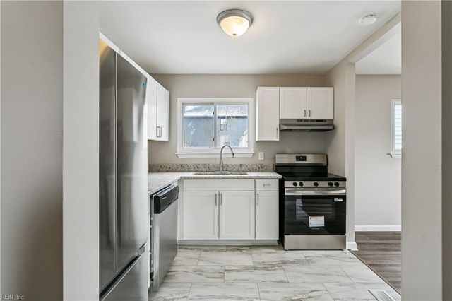 1239 24th ST, Newport News, VA 23607