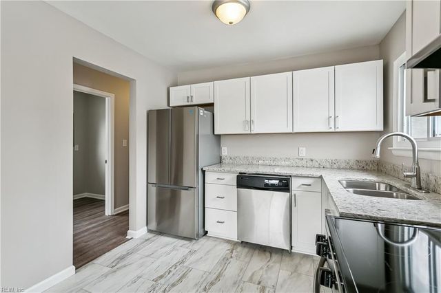 1239 24th ST, Newport News, VA 23607