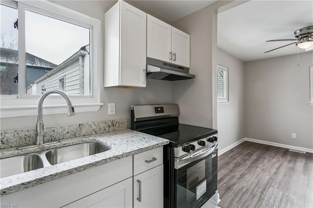 1239 24th ST, Newport News, VA 23607