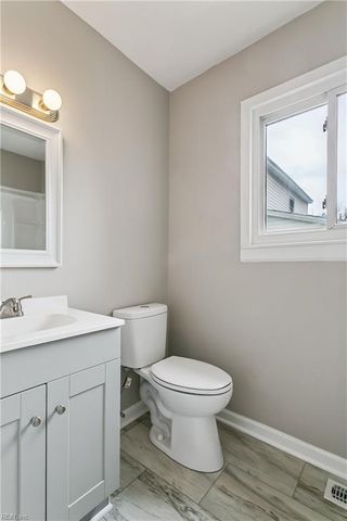 1239 24th ST, Newport News, VA 23607