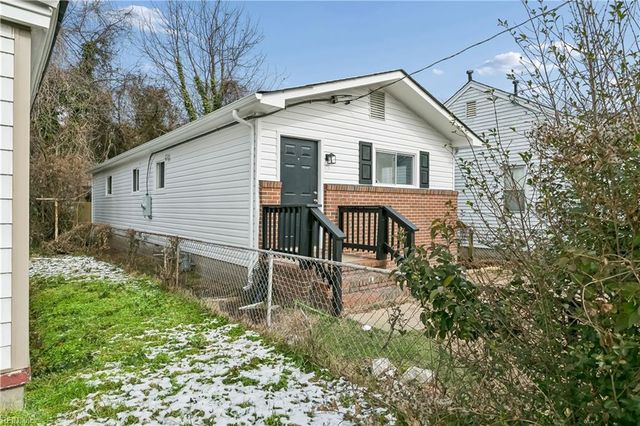 1239 24th ST, Newport News, VA 23607