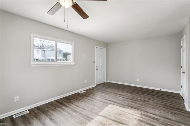 1239 24th ST, Newport News, VA 23607