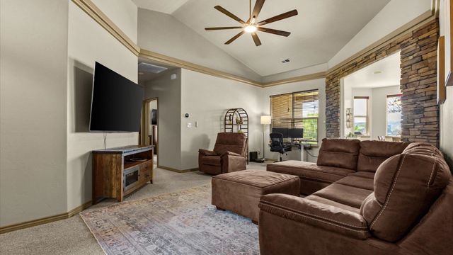 1004 Red Canyon Avenue, Fruita, CO 81521