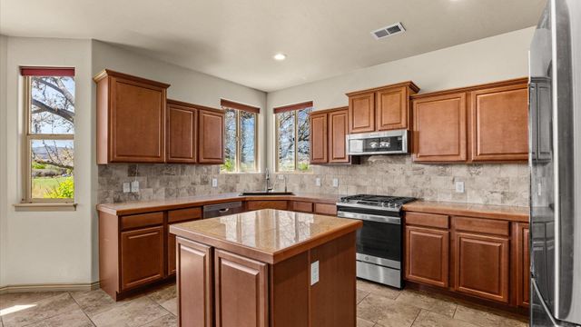 1004 Red Canyon Avenue, Fruita, CO 81521