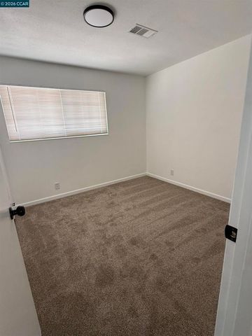 2626 Shamrock Dr, San Pablo, CA 94806