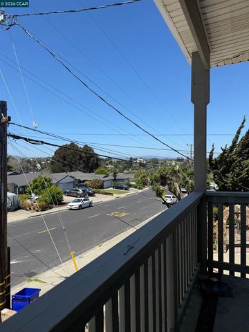 2626 Shamrock Dr, San Pablo, CA 94806