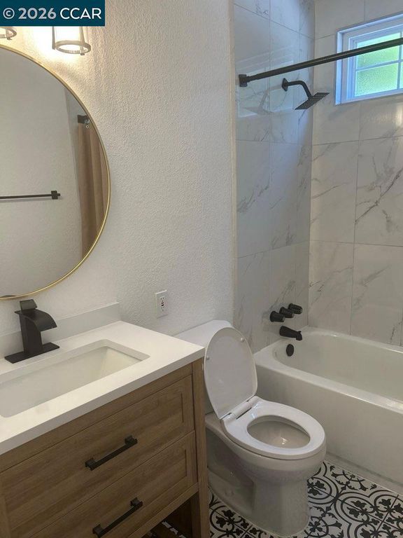 Image 20 of property listing at 2626 Shamrock Dr, San Pablo, CA 94806